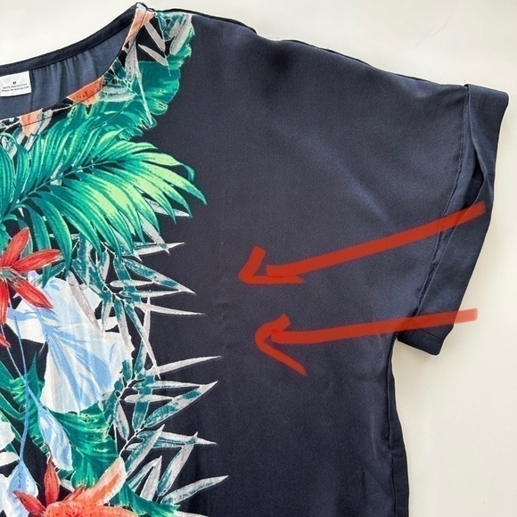 Liz Claiborne satin top, dolman cut  with crew neck, loose fitting - Picture 11 of 12